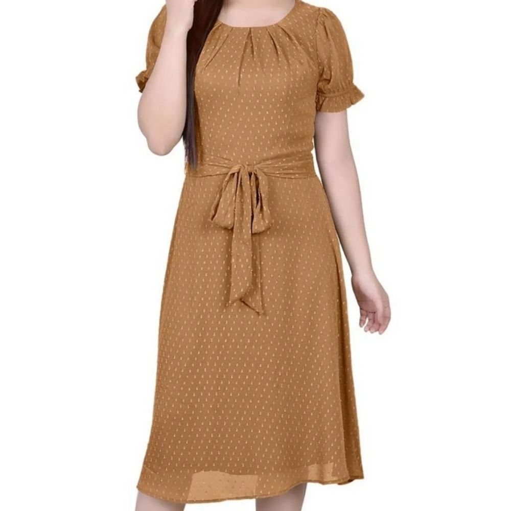 New York Collection Petite Large dress.  Ruffle sleeves. Beautiful color. NWT